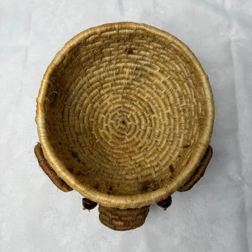 Tohono O'odham Papago Style Coiled Yucca Pig Effigy Basket w Lid Folk Art Animal